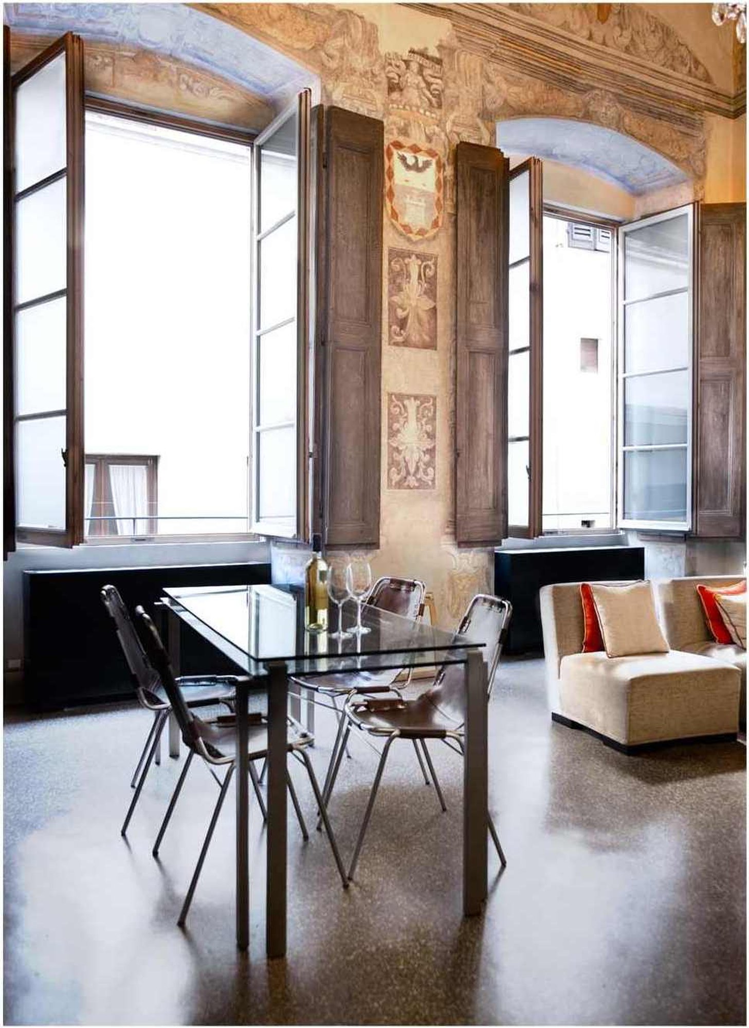 J|S studio apartment